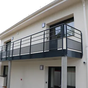 https://residence-les-dombes.hotel-rhonealpes.com